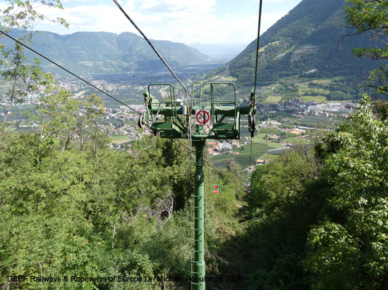 Sessellift Algund Vellau Meran Südtirol
