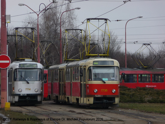 Straßenbahn Bratislava Tram Preßburg Slowakei ÖPNV