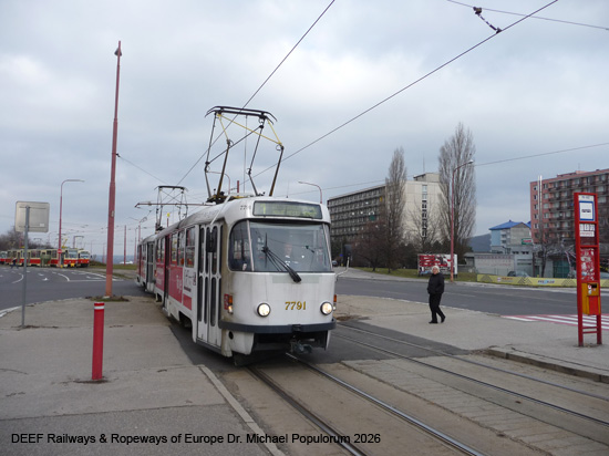 Straßenbahn Bratislava Tram Preßburg Slowakei ÖPNV