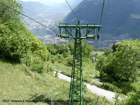 Korblift Vellau Leiteralm Algund Meran Südtirol Seilbahn