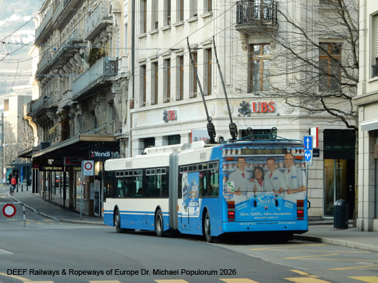Oberleitungsbus Trolleybus Vevey Villeneuve Waadt Montreux Schweiz