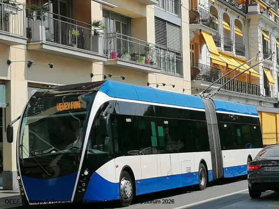 Oberleitungsbus Trolleybus Vevey Villeneuve Waadt Montreux Schweiz